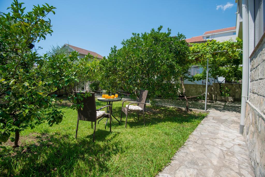 Apartmani Krgusic Tivat Luaran gambar