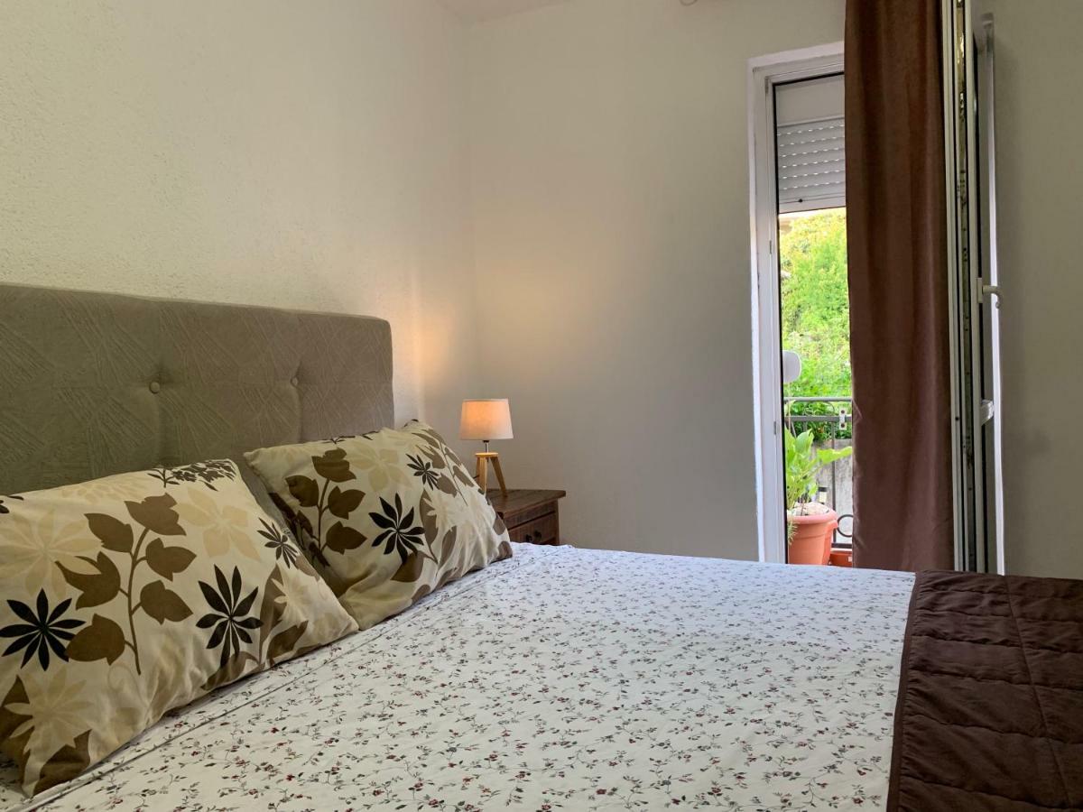 Apartmani Krgusic Tivat Luaran gambar